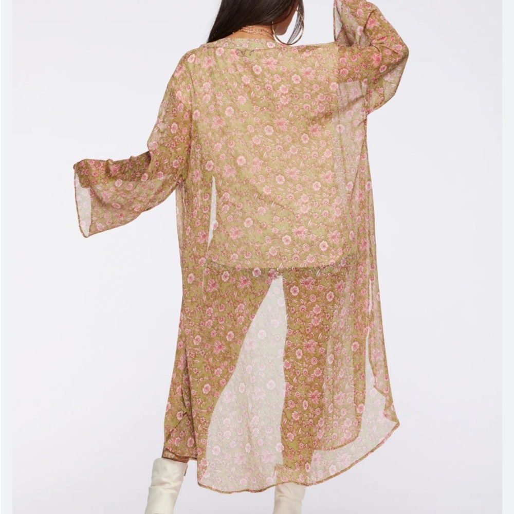 Jessica Simpson Blaine kimono in boa botanical dots